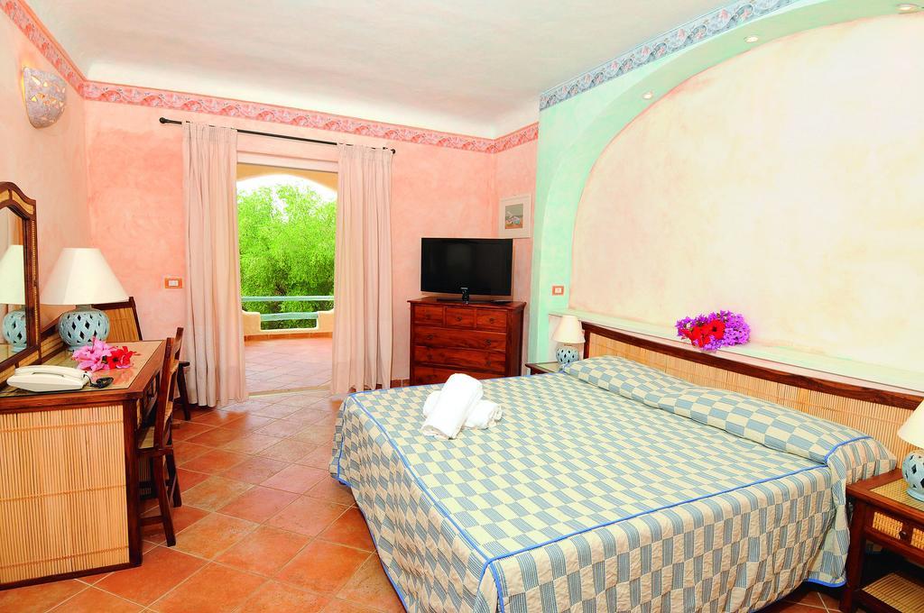 Park Hotel Resort Costa Smeralda Екстериор снимка
